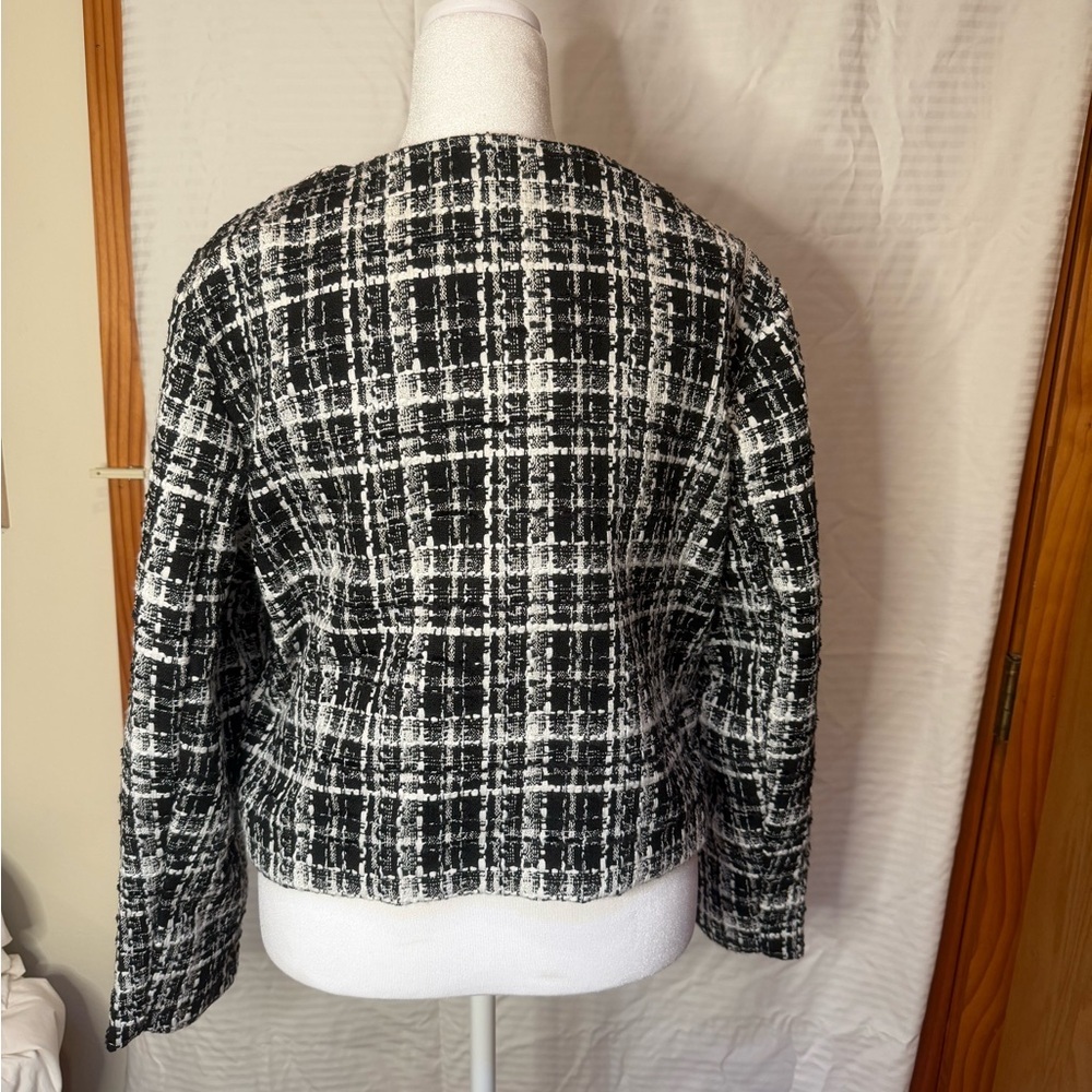 H&M Monochrome Tweed Cropped Blazer XL w Front Pockets - Picture 2 of 6